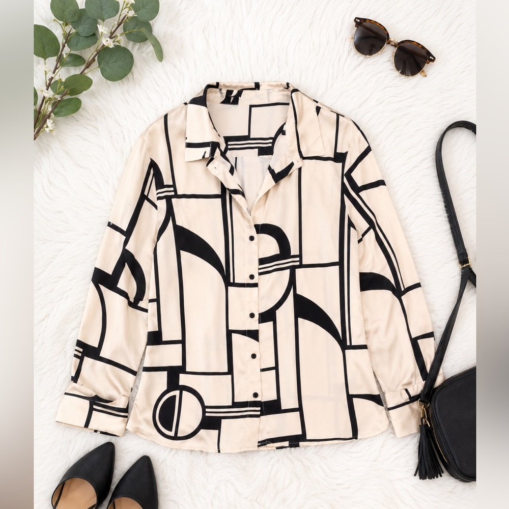 Geometric Print Satin Women’s Top - Black and Cream
